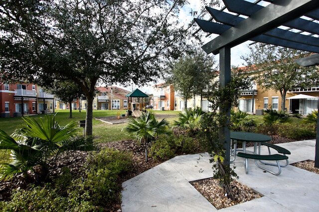 8538 エメラルド アイランド