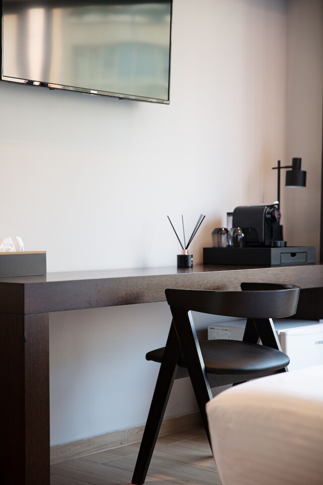 アテネス タワー