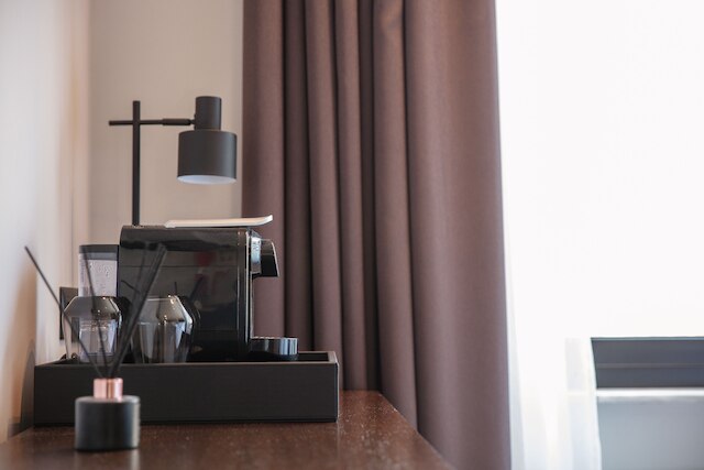 アテネス タワー