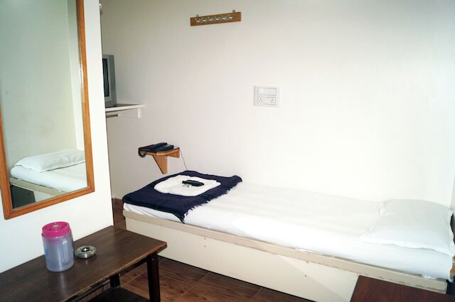 スリ クマラ ロッジ