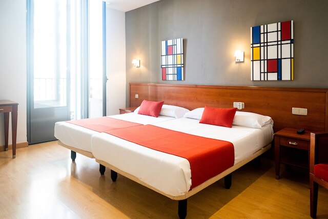 ホスタル ペルサル