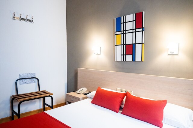 ホスタル ペルサル