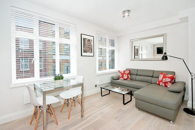 7 Greek Street by City Living London - 7 ギリシャ ストリート バイ シティ リビング ロンドン