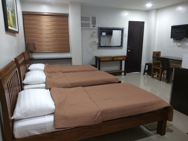 OYO 848 ドナ オーロラ コンドテル