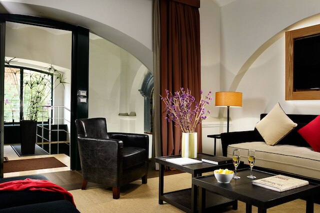 マルグッタ 54 ラグジュアリー スイーツ