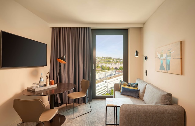 アディナ アパートメント ホテル シュトゥットガルト