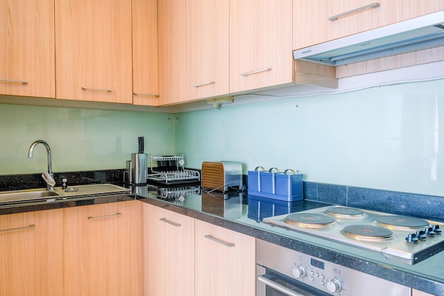 ニュー ファーニッシュド アンド コンフォータブル 22ッBRム アット ザ メイフラワー アパートメント