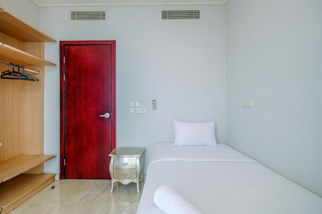 ニュー ファーニッシュド アンド コンフォータブル 22ッBRム アット ザ メイフラワー アパートメント