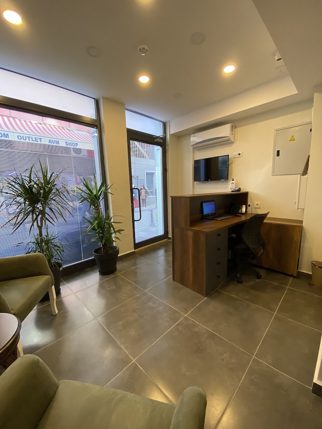 ミナ ライフ ホテル