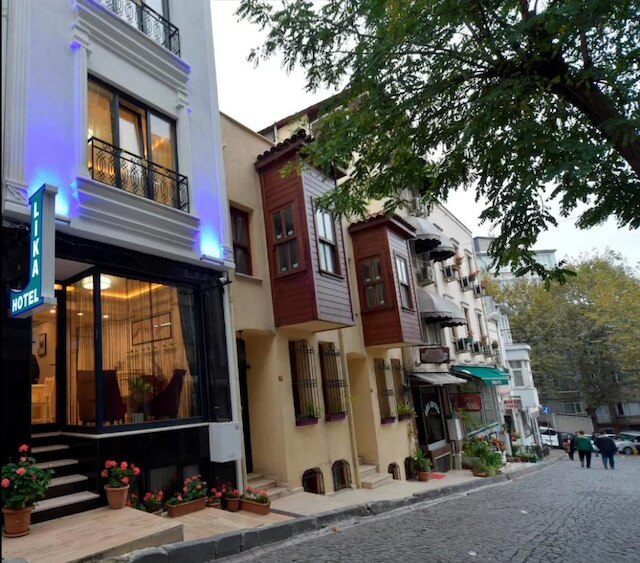 リカ ホテル - ビューティフル スタンダード ダブル オル ツイン ルーム イン センター イスタンブール