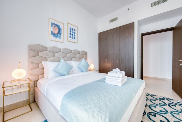 3205 ダウンタウン ビューズ