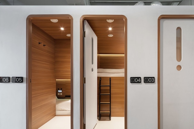 ニンディ バイオディストリクト ホテル