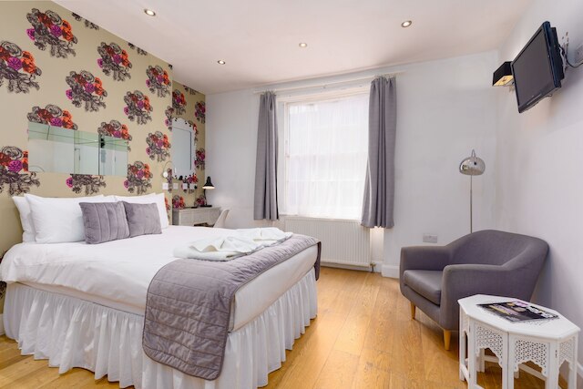 バウアー ハウス