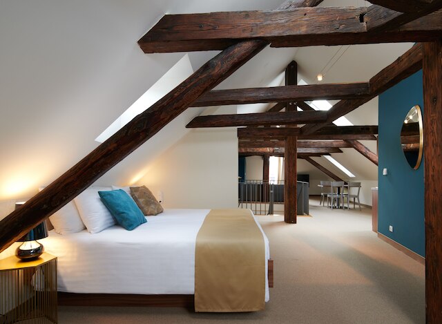 ゴールデンエンジェルスイーツ by Adrez Living