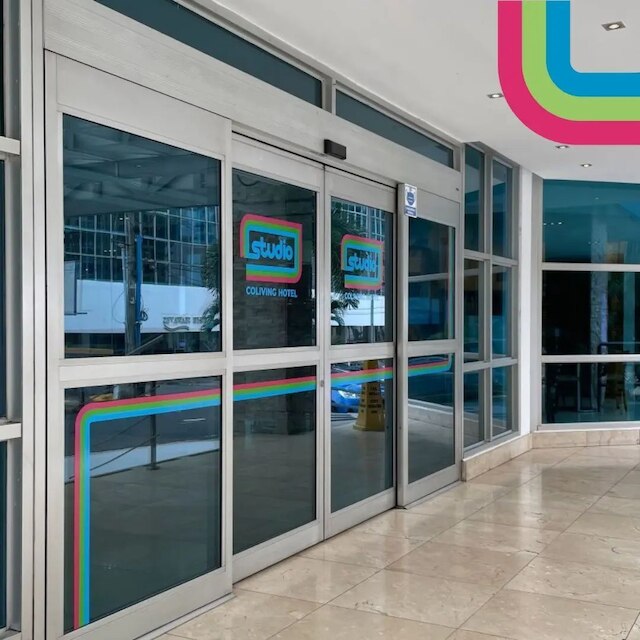 スタジオ コリビング