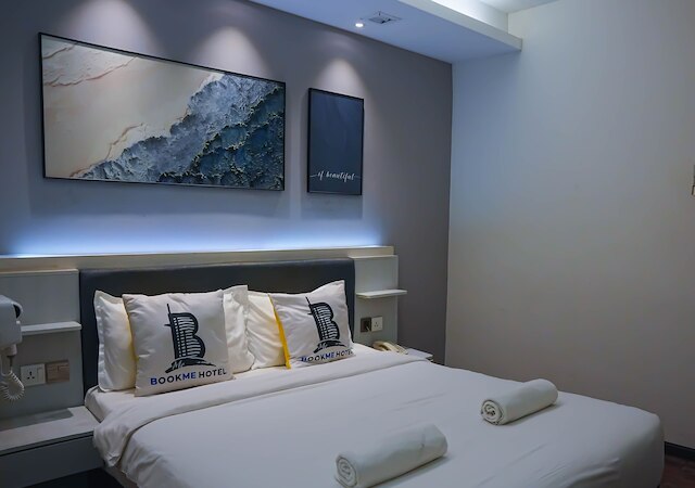 ブックメ ホテル