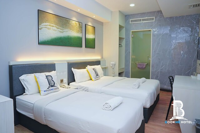 ブックメ ホテル