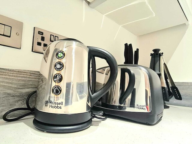 1 ベッドルーム アパート イン サルフォード - フリーパーキング - スリープス 3