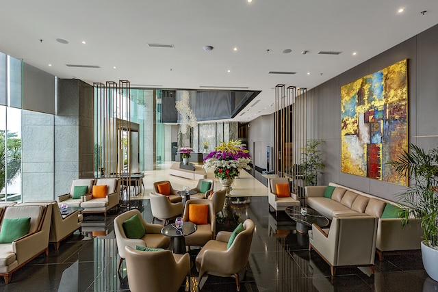 ル サンズ オーシャンフロント ダナン ホテル