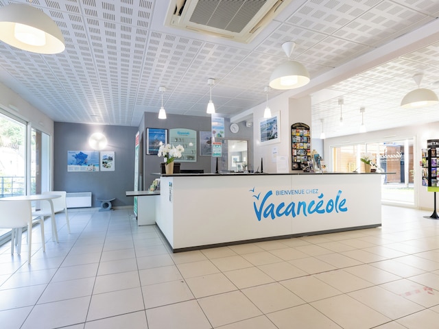 ヴァカンセオール - レ シャンブル ドゥ ラ ベ