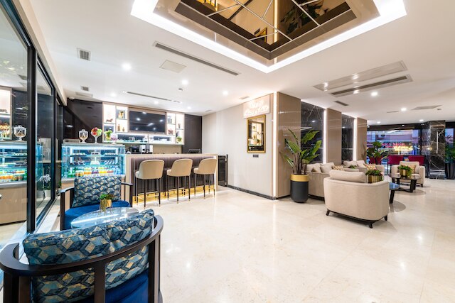 アプリリス デラックス ホテル