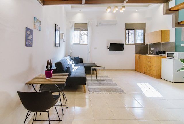 ブグラシホフ ビーチ スタジオズ