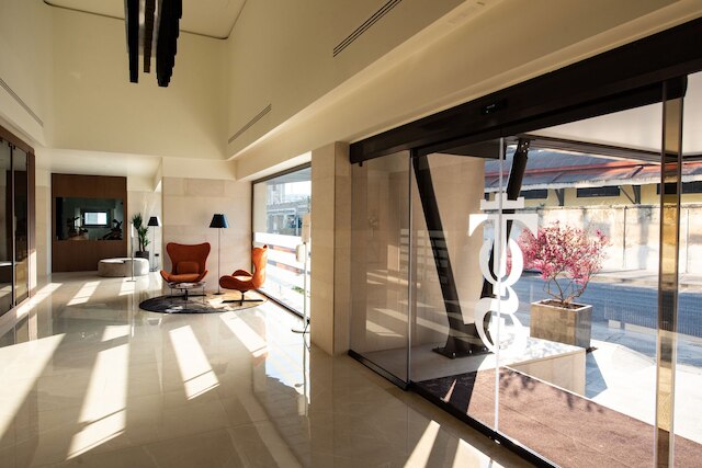 ゴールド タワー ライフスタイル ホテル