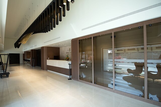 ゴールド タワー ライフスタイル ホテル