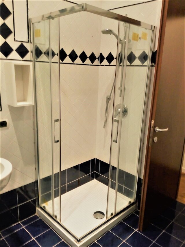 パンテオン  2 ベッドルーム アップ  5 パーソンズ