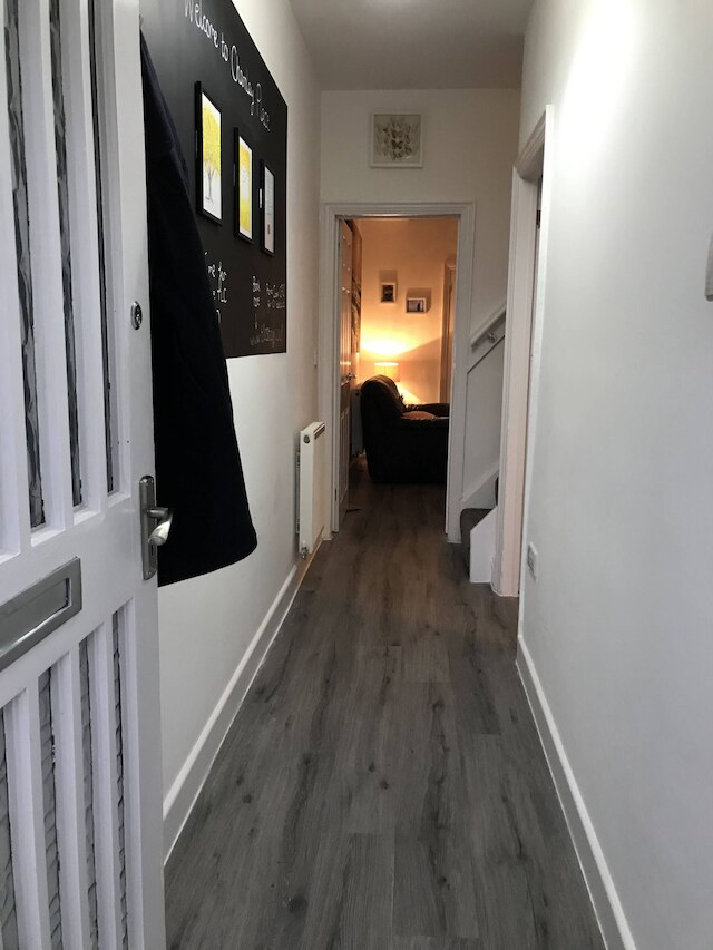 スタイリッシュ モダン 3 ベッド ハウス Nー マンチェスター シティ センター