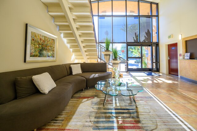 スタジオズイン