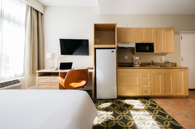 スタジオズイン