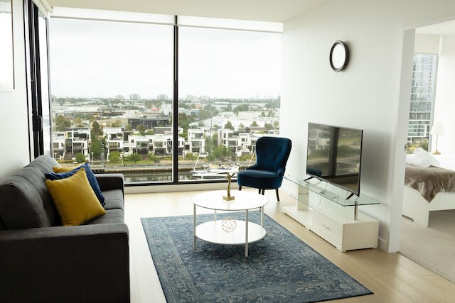 パース アパートメンツ コリンズ ワーフ ドックランズ