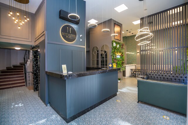 ベスト ホテル カディコイ