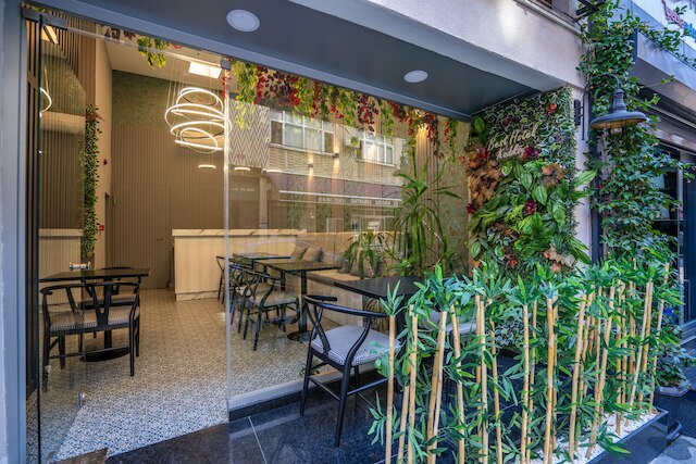 ベスト ホテル カディコイ