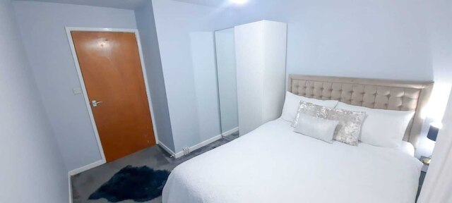 エンタイアド  アパートメント ニア マンチェスター シティ センター M15