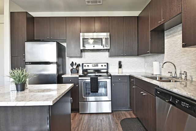 コーポレート スイーツ アット ノックス ヘンダーソン ダラス