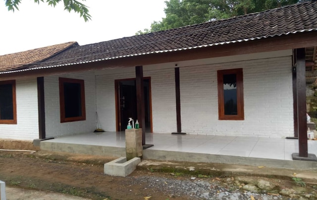 アビマユ ピユンガン ホームステイ シャリア