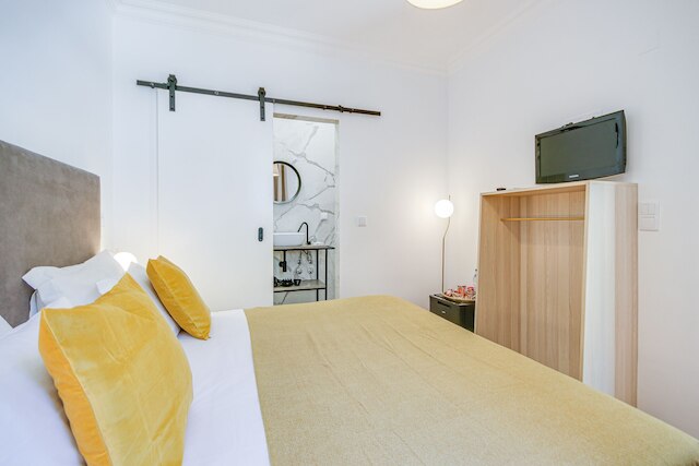 アルバラーデ パレス