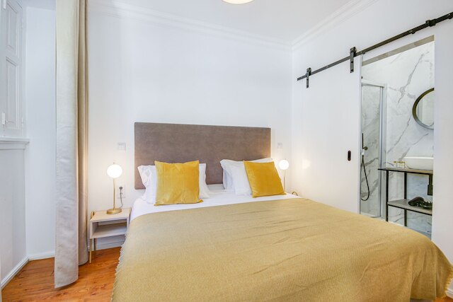 アルバラーデ パレス