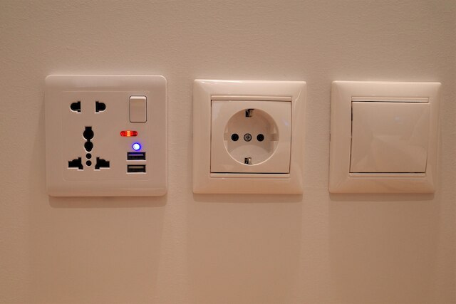 スターラ スタジオズ