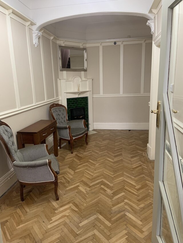 エンタイア シーサイド ホーム スリープス  8、オール エンスイート ルームズ