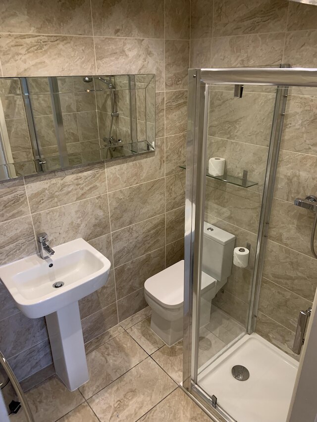 エンタイア シーサイド ホーム スリープス  8、オール エンスイート ルームズ