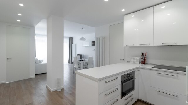 イタリアンウェイ - コルソ ベネツア 7 - マダマ バタフライ