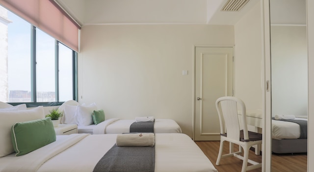 マコタ ジョンカー メラカ バイ I ハウジング