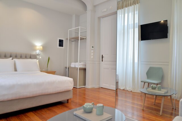 1900 アテニアン ハウス