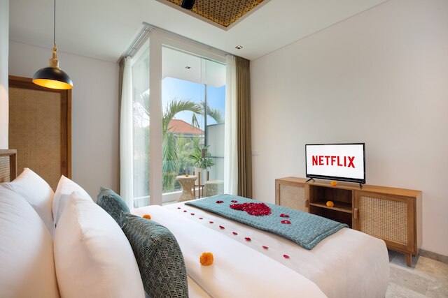 エイトパームズビラセミニャック by イニビエホスピタリティ