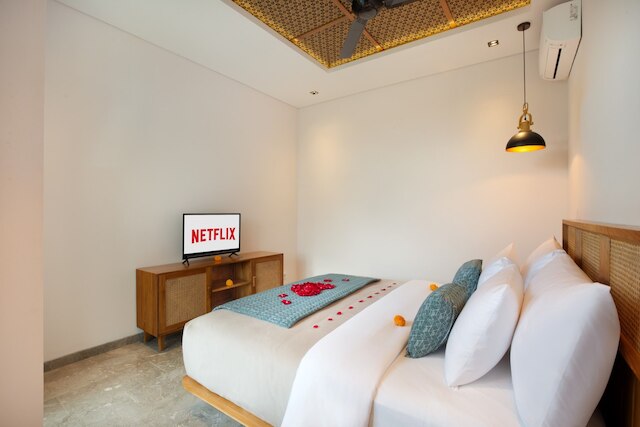 エイトパームズビラセミニャック by イニビエホスピタリティ