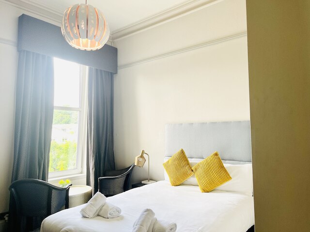 ロバット ホテル