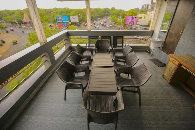 ホテル カビール